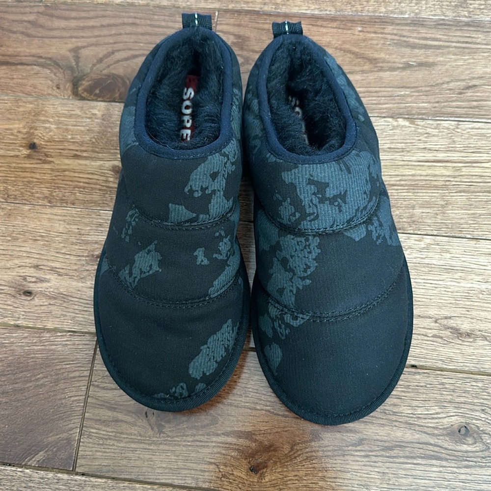 NEW Sorel Go Bodega Run Slippers Size 6 Women's Black Bright Lavender House Shoe